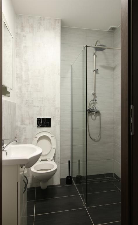 Willa Browar Pokoje Goscinne W Centrum Miasta Na Starowce, Self Check In 24H, Fv, Tv Smart, Darmowe Wi-Fi, Parking, W Sasiedztwie Restauracji I Kawiarni, Uslugi Escort Zakazane Starogard Gdański Dış mekan fotoğraf